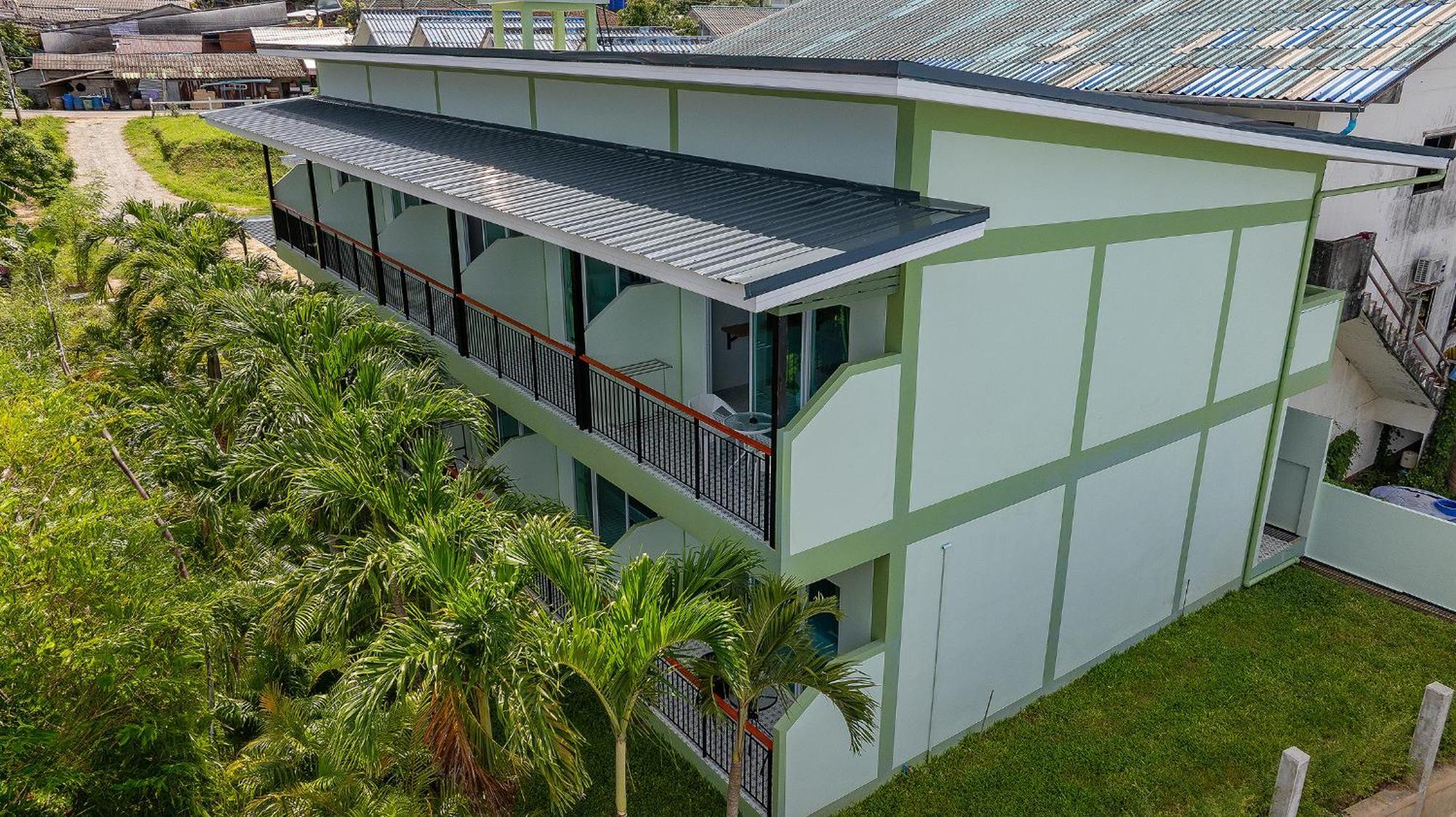 Karon Hotel At 22 Exterior photo